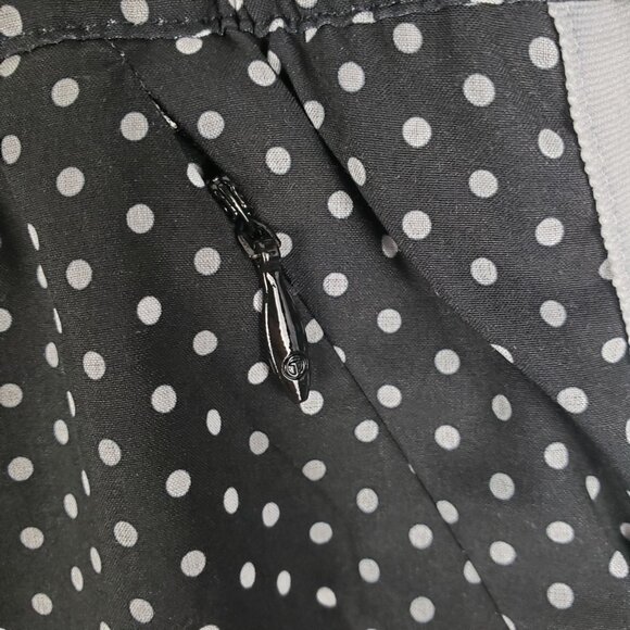 T by Talbots Skort Polka Dot Tuxedo Stripe Pull On Black White Size Medium - Picture 5 of 8
